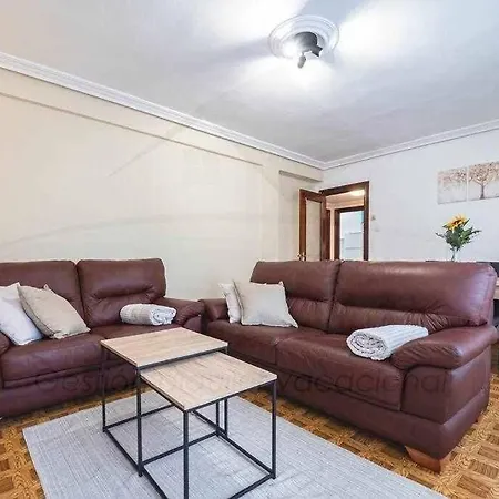 El Llar Del Gueelu Apartamento Gijón