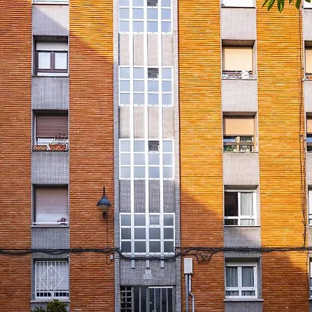 El Llar Del Gueelu By Silastur Appartement Gijón