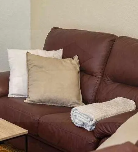 El Llar Del Gueelu * Χιχόν