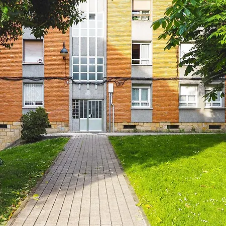 El Llar Del Gueelu * Gijón